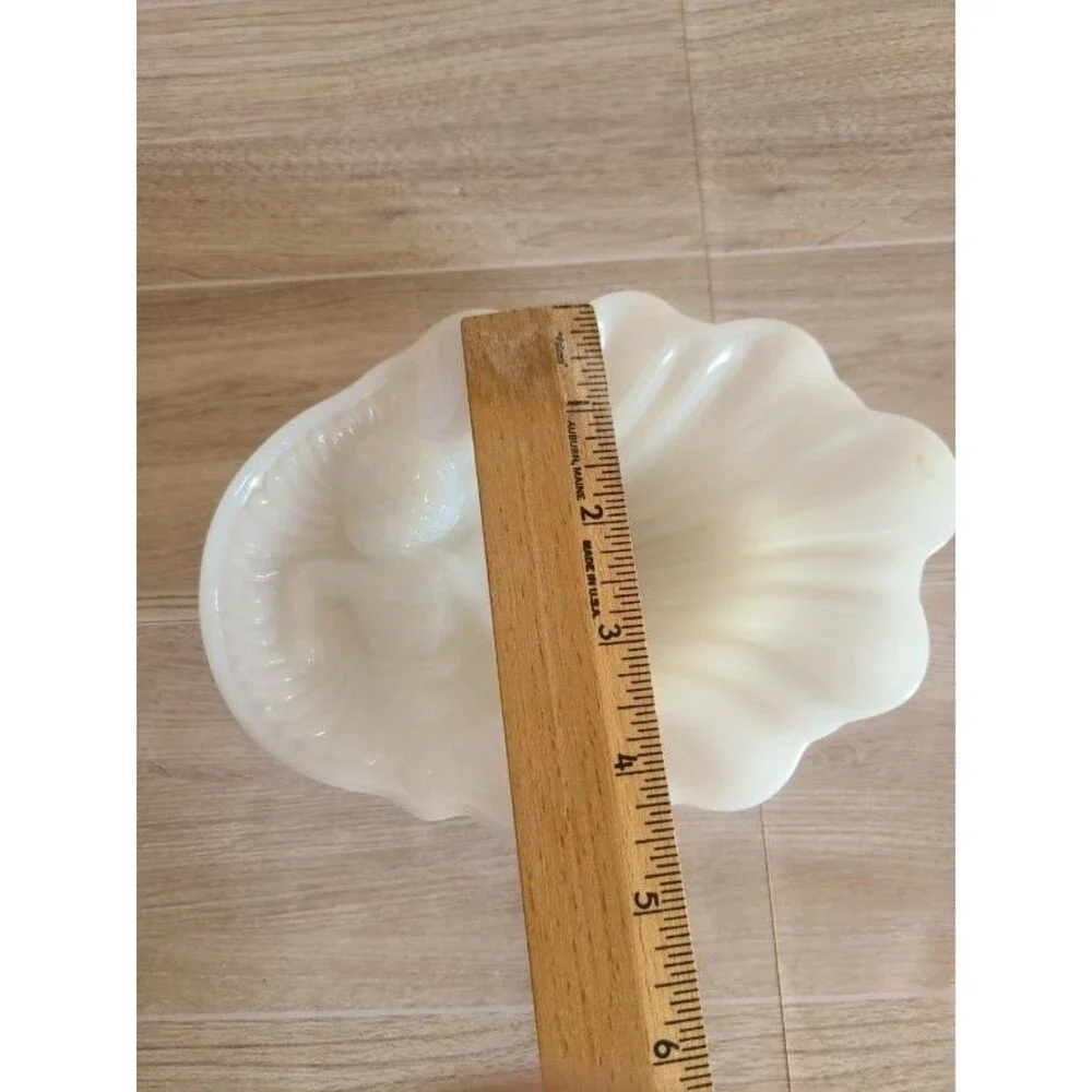 Vintage Avon Milk Glass Angel Cherub Shell Dish Soap Trinket Tray Vanity Decor